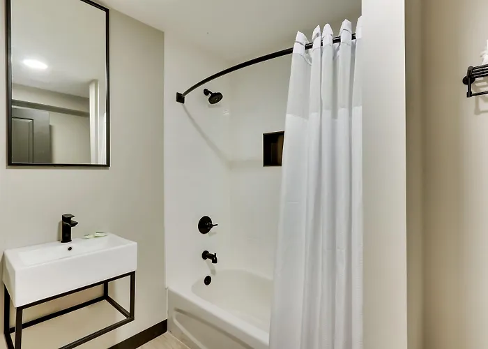 The Shamrock Hotel Cicero